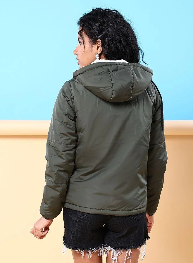 مرفوعة Women Boxy Fit Solid Puffer Jacket With Detachable Hood