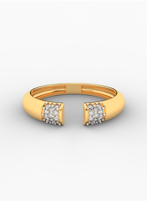 Unmatched Sparkle: 18K Diamond Beauty