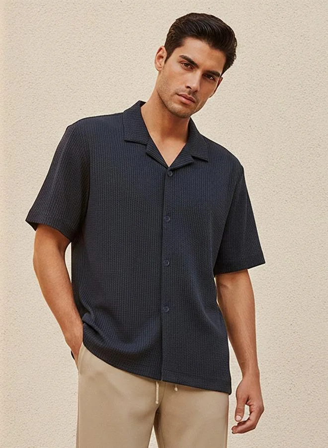 Iconic Iconic Regular Fit Camp Collar Textured Short Sleeves Shirt