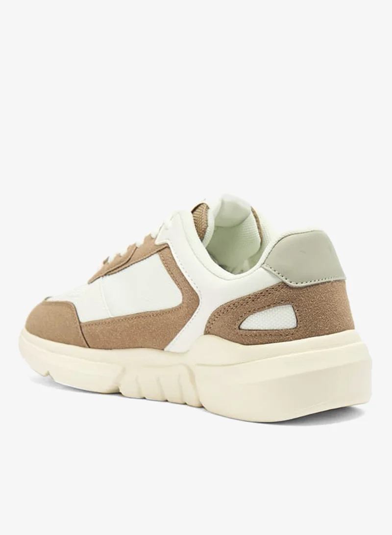 kangaROOS Womens Panelled Lace-Up Sports Shoes