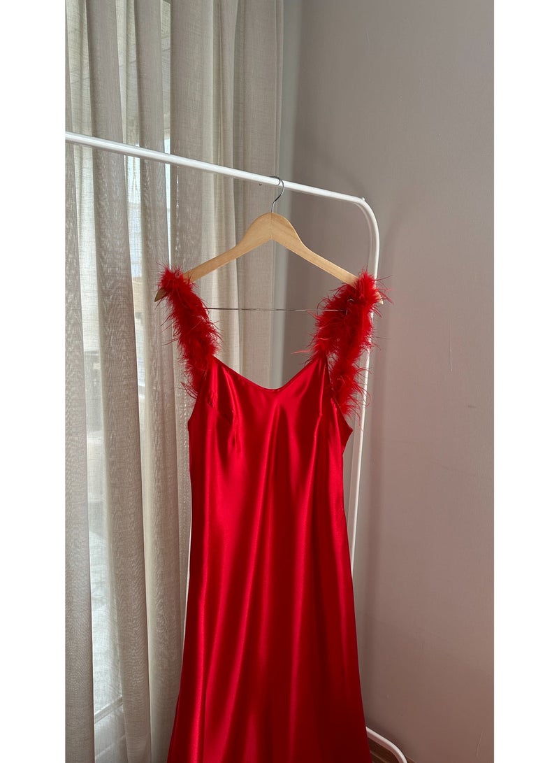 Women’s Long Satin Nightdress with Luxury Satin Robe – Feather Trim Lingerie Sleepwear Set | Elegant Red Nightwear |Made in Turkey - Image 3