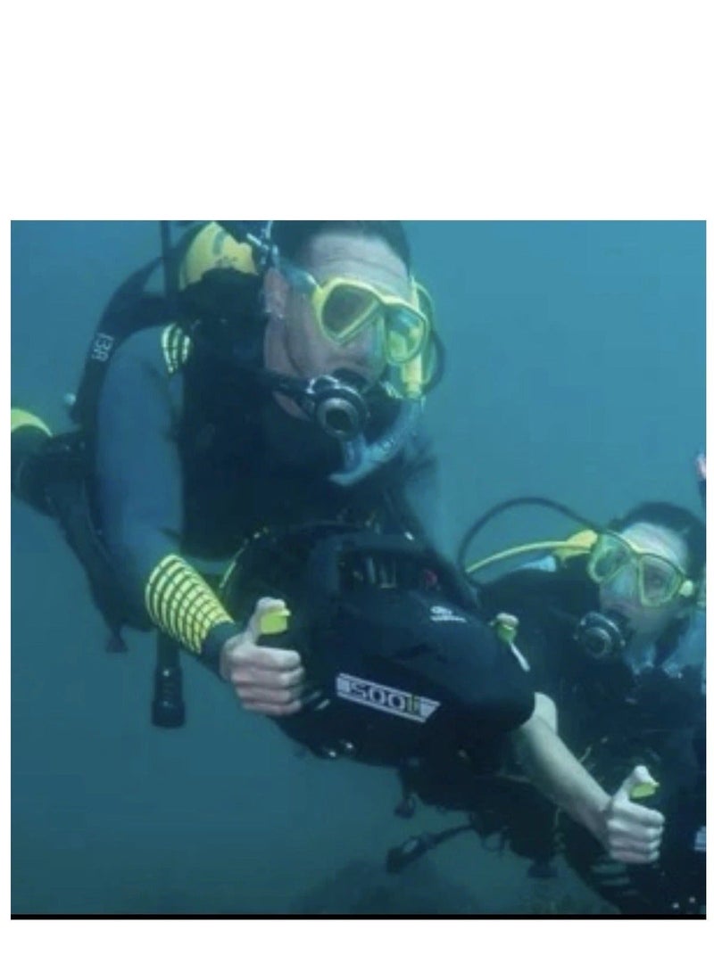 YAMAHA 500Li Underwater Dive SeaScooter, Quick and Powerful Rotor with 3 Speed Control, Compact & Easy to use - Image 1