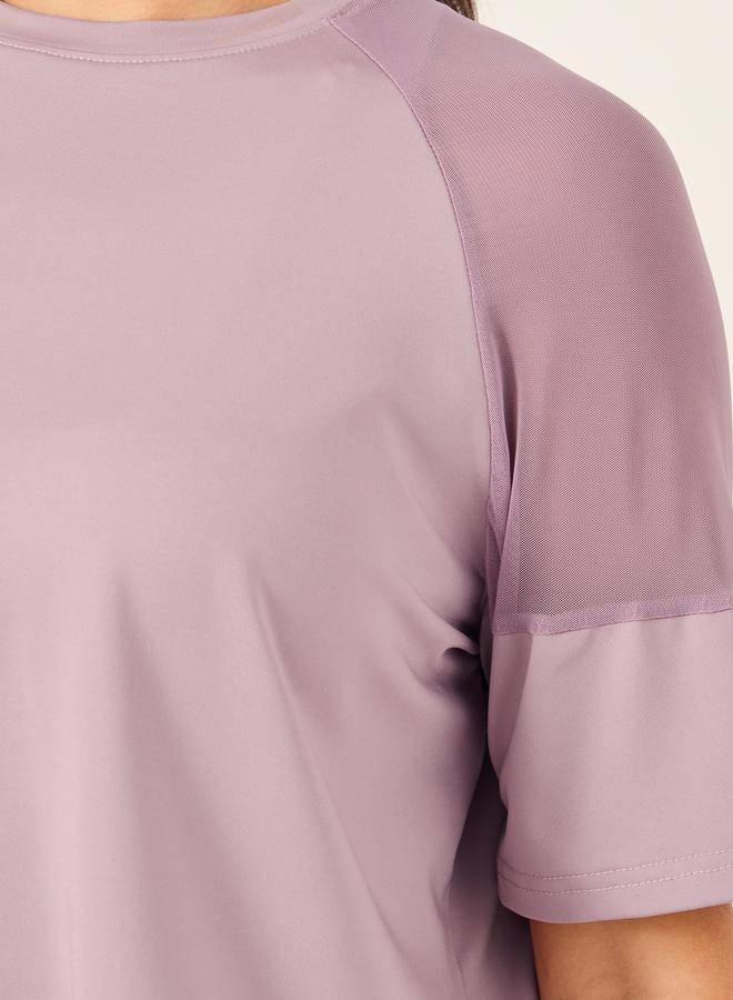 ستايلي اكتيف ستايل حزمة من 3 قطع - بلوزة بكتف شبكي، حمالة صدر رياضية بفتحة مزدوجة خلفية، وسروال ضيق - Image 4