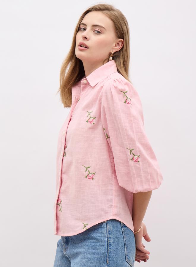 ستايلي قميص بياقة واسعة وأكمام بالون مطرزة - Image 3