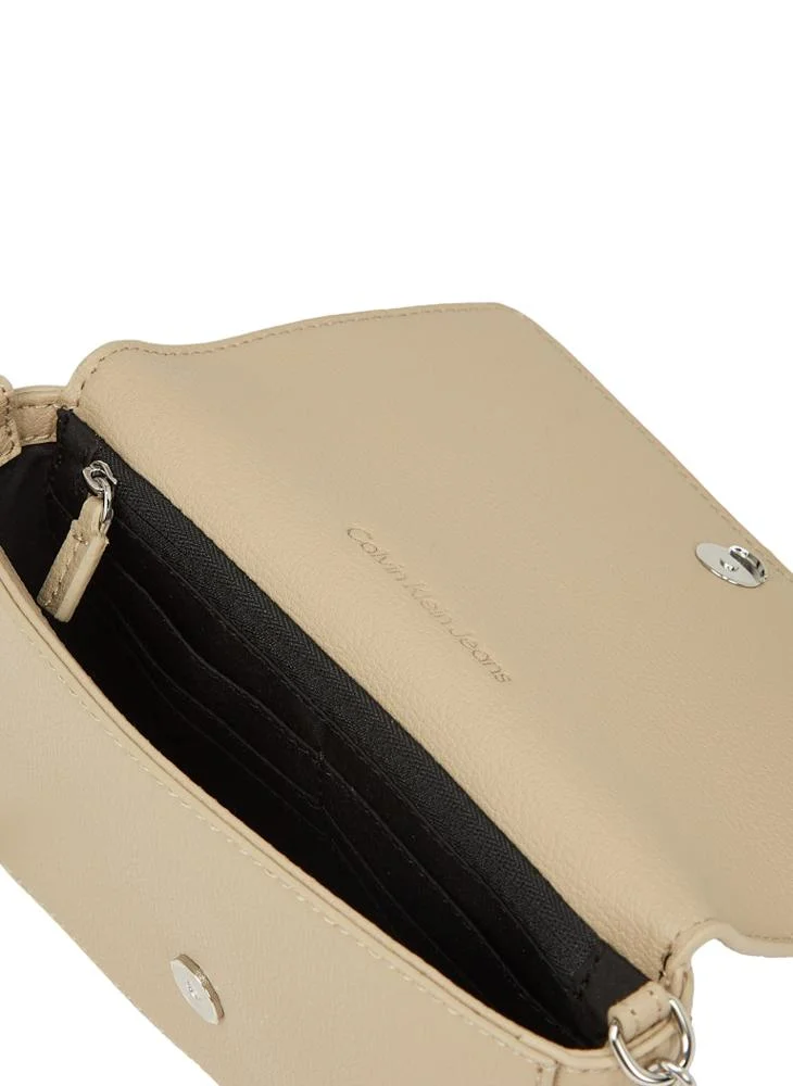 Calvin Klein Jeans Minimal Monogram  Wallet