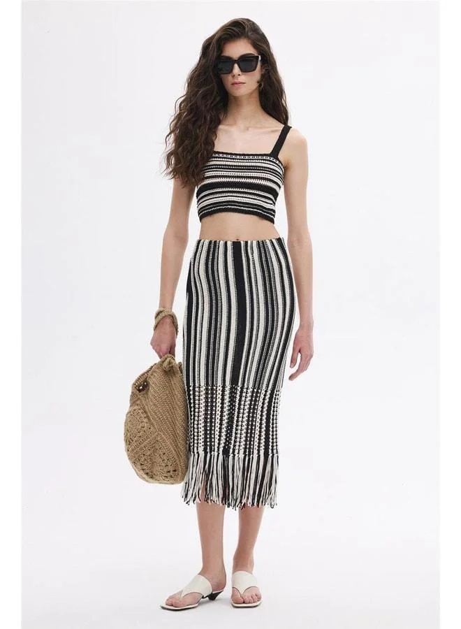 Sherin Black Contrast Fringed Knit Skirt.