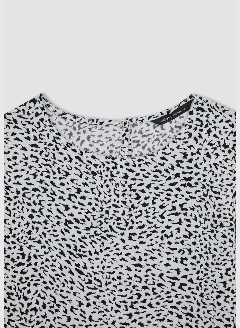 DeFacto Woman Round Collar Woven Short Sleeve Blouse