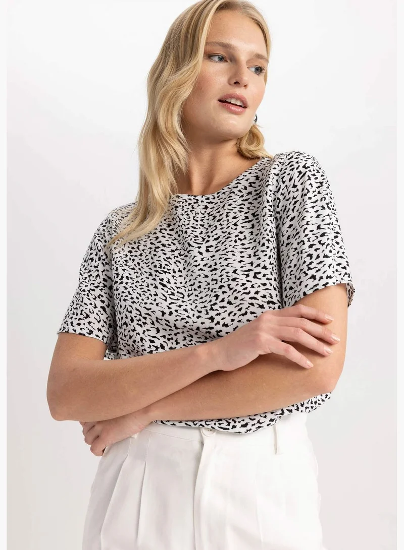 DeFacto Woman Round Collar Woven Short Sleeve Blouse