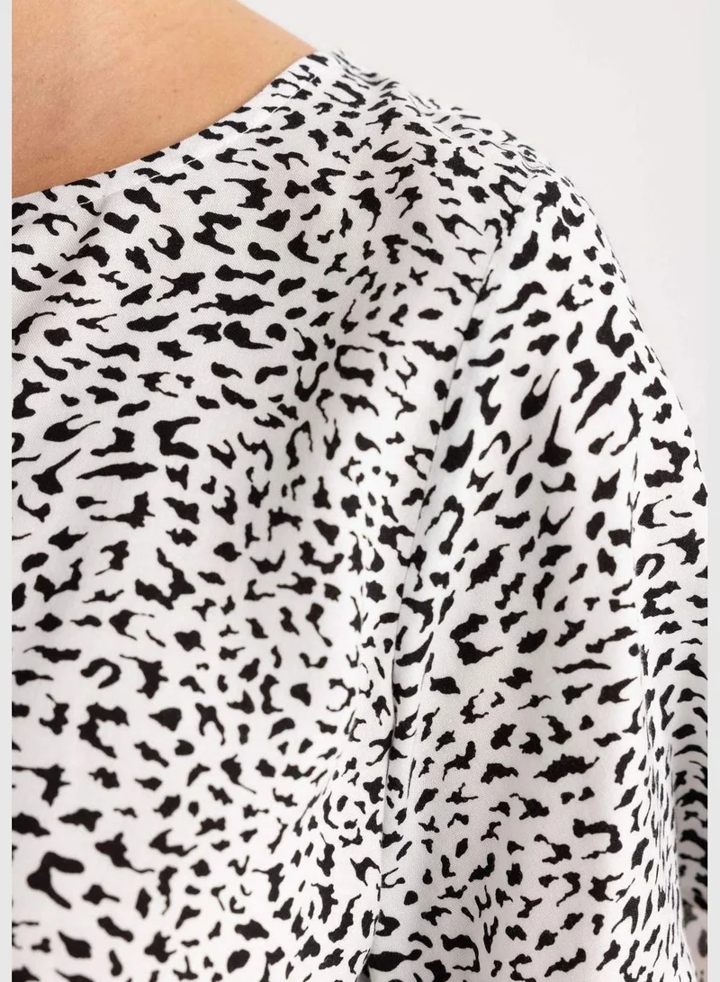 DeFacto Woman Round Collar Woven Short Sleeve Blouse