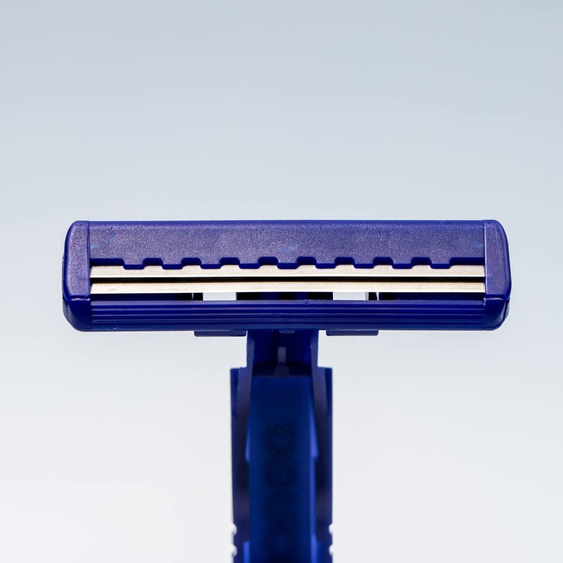Dorco Fresh Twin Blade Disposable Razors for Men (60 Counts), Smooth & Comfortable Shave, Shaving Razors for Men, Non-Slip Handle, Ideal for Sensitive Skin & Travel - Image 4