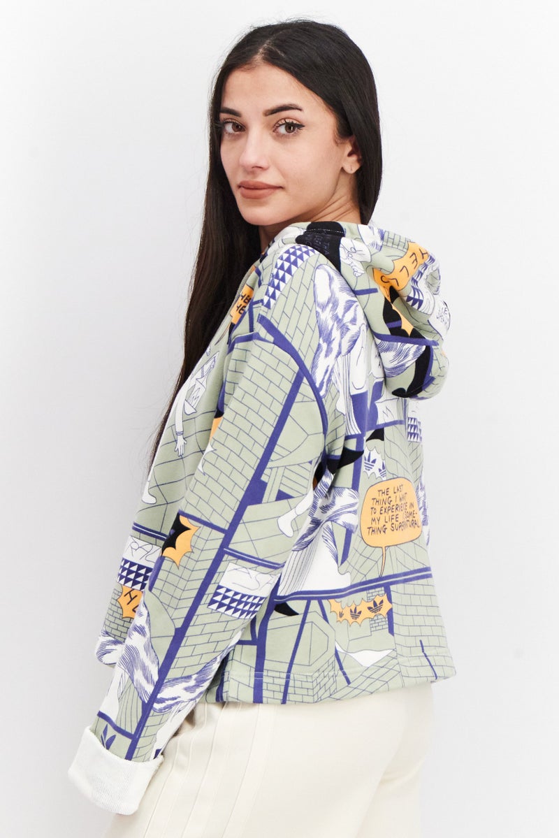 adidas Originals بلوزة رياضية نسائية بأكمام طويلة وطباعة شاملة، مزيج أخضر حكيم - Image 4