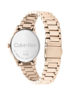 CALVIN KLEIN ساعة يد تناظرية دائرية مقاومة للماء مع حزام ذهبي 25200042  - Image 3