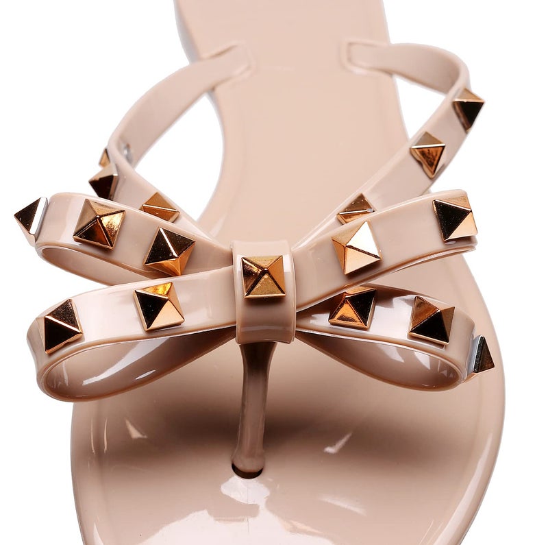 OMGard Studded Sandals for Womens Jelly Shoes Bow Flip Flops Womens Beige Jellies Flat Size 10, Summer Beach Thong Slides with Rivets Dressy Slippers Slip On - Image 4