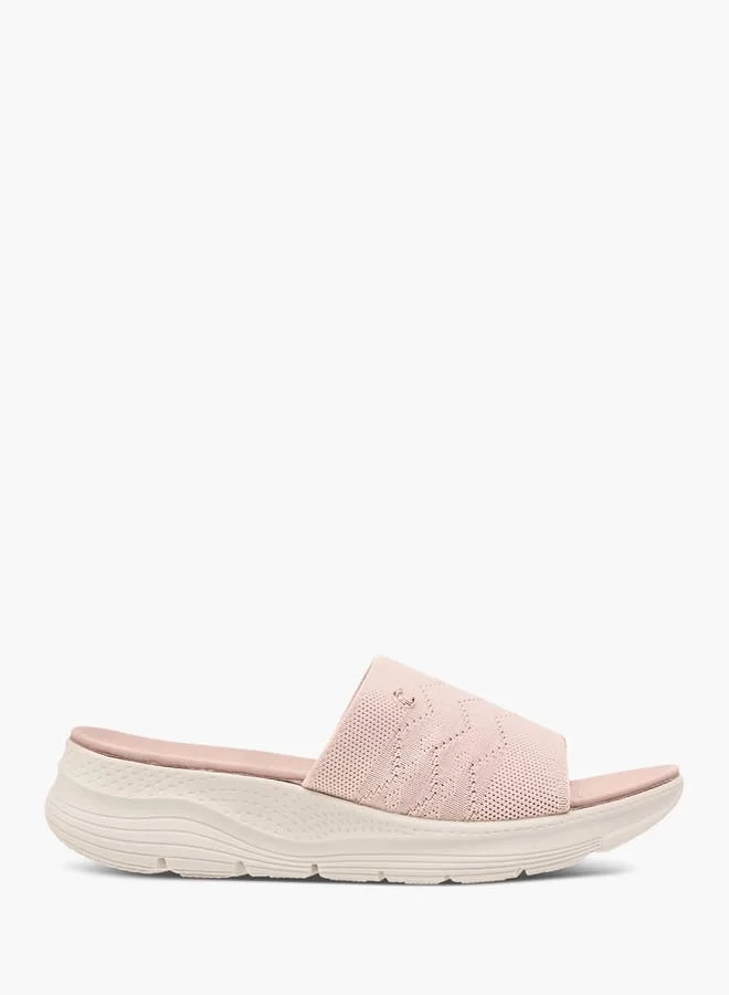 لو كونفورت Women Textured Slip-On Sandals