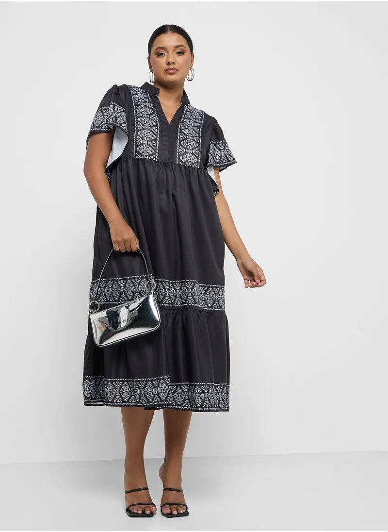 Ginger Plus Ethnic Print Midi Dress