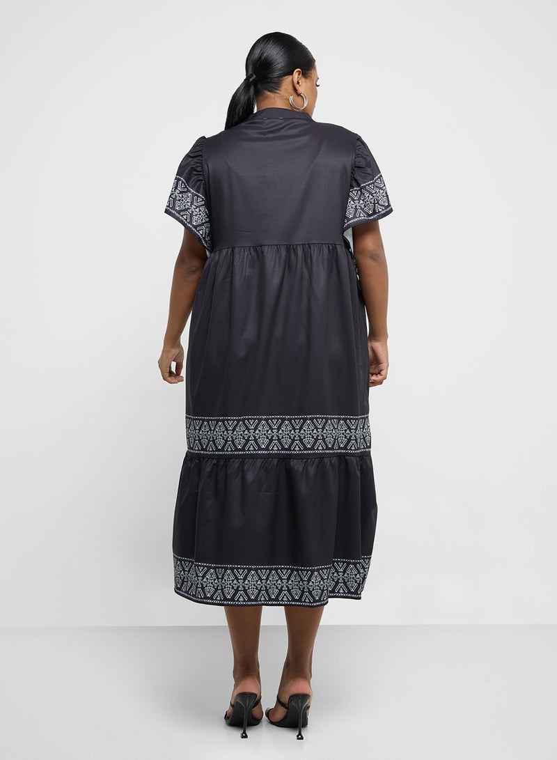 Ginger Plus Embroidered Tiered Dress - Image 2