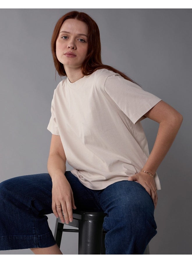 American Eagle AE Everyday Luxe Relaxed T-Shirt  - Image 3