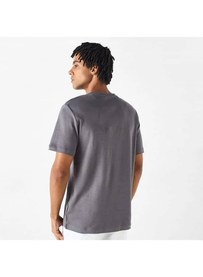 لي كوبر Lee Cooper Logo Print T-shirt with Short Sleeves