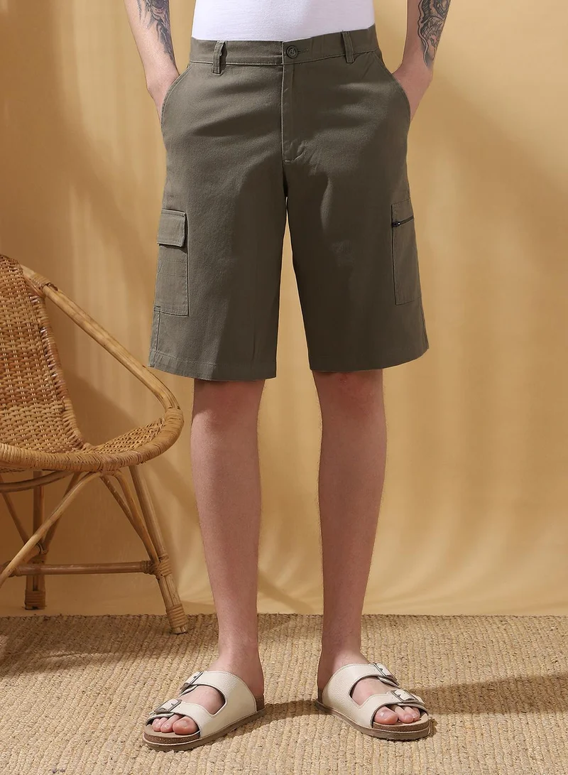 Dennis Lingo Men's Sage 100% Cotton Solid Cropped Cargo Regular Fit Shorts