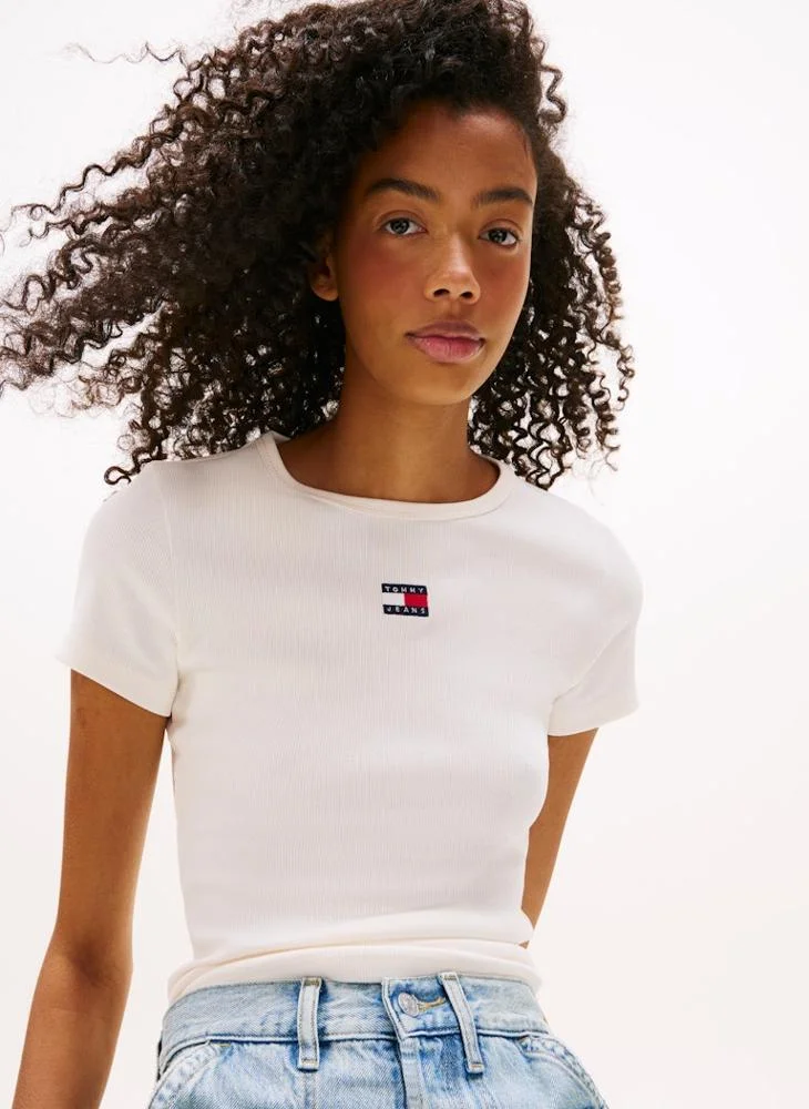 TOMMY JEANS Logo Crew Neck T-Shirt