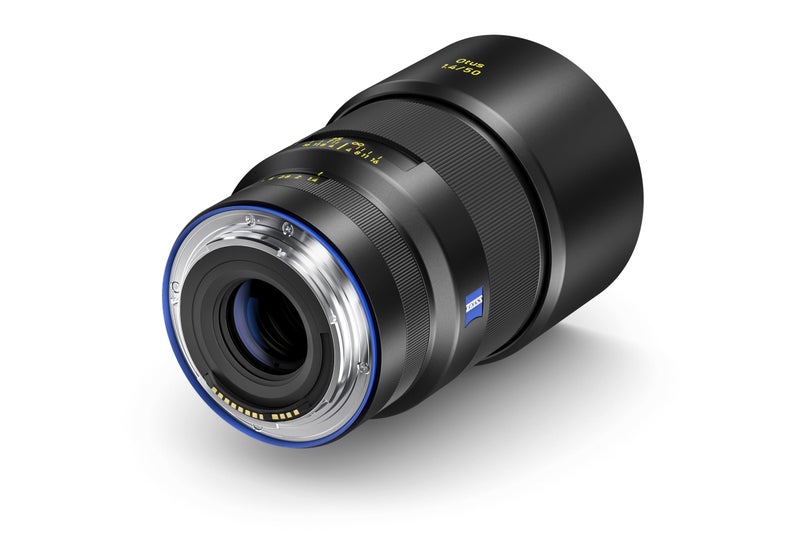 ZEISS Otus ML 50 mm f/1.4 RF-Mount Manual Camera Lens for Canon RF Mount, Black - Image 4