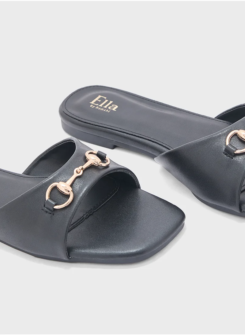 ايلا Horse Bit Trim Detail Flat Sandal