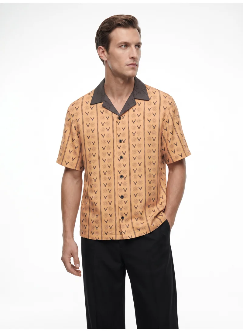 Tezhhomayaa The "Shower Of Forms" Cuban Collared Shirt