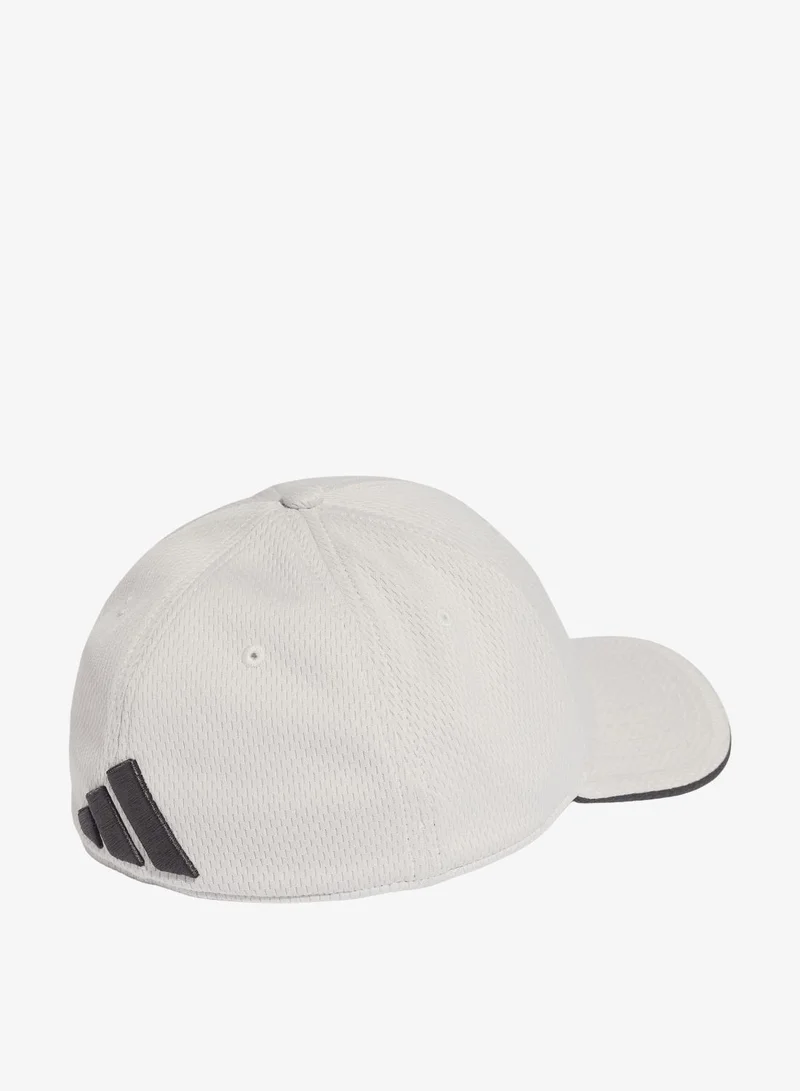 اديداس القبعة المستوحاة من روح الفريق Audi Revolut F1® Team بفصة مرنة