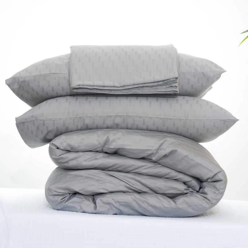 Oyvu Luxury Duvet Cover | 300 TC | 100% Cotton | Alloy Color | Premium Steps Design for Bedroom | Lightweight Duvet Cover for Duvet | Size- 92” x 102” inch - Image 4