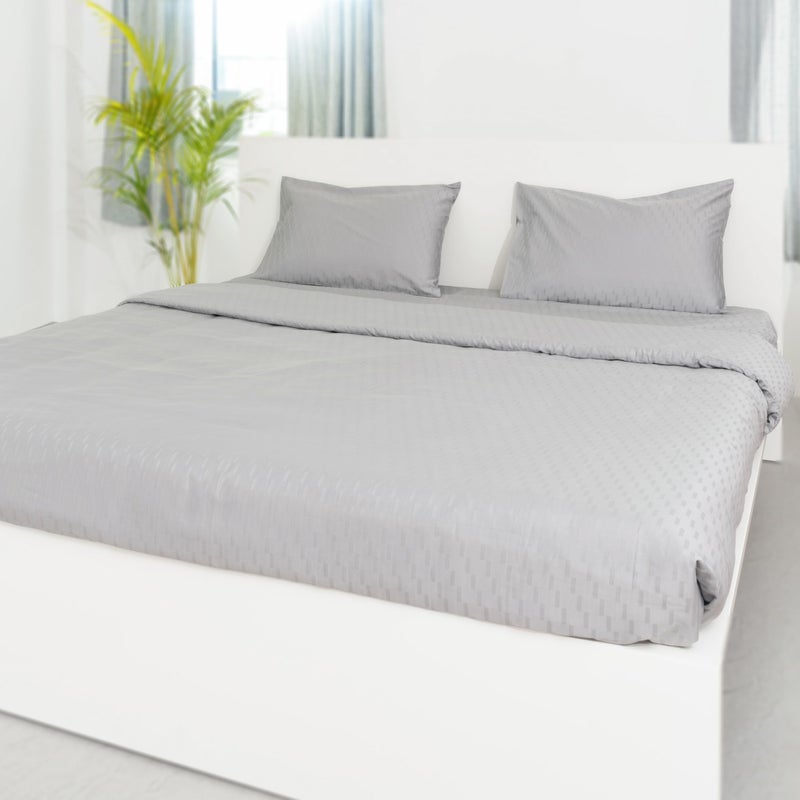 Oyvu Luxury Duvet Cover | 300 TC | 100% Cotton | Alloy Color | Premium Steps Design for Bedroom | Lightweight Duvet Cover for Duvet | Size- 92” x 102” inch - Image 2