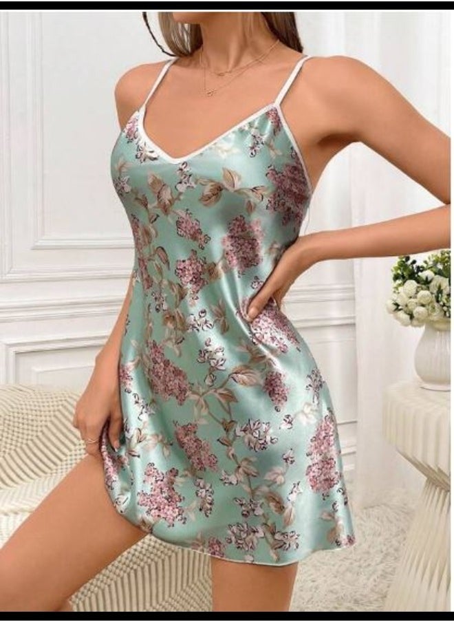 SHEIN فستان نوم كامي طباعة الأزهار شريط متباين ساتان