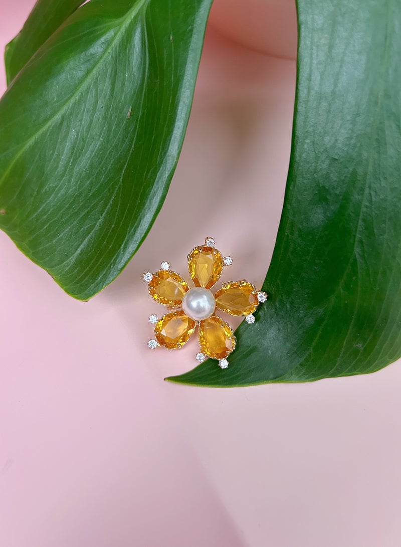 Japan and South Korea imitation crystal flower brooch girl personality pin collar pin anti-slip buckle cardigan suit jacket accessories - Image 1