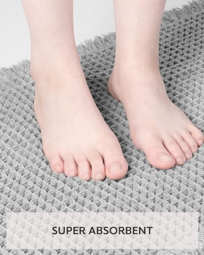 tchdio Waffle Bath Mat Rug Super Absorbent Non Slip Bath Mats for Bathroom Mat Ultra Soft Bathmat Machine Washable Bathroom Rugs with Tassels Bath Rugs Beside Tub 17 x 24 Light Grey - Image 3