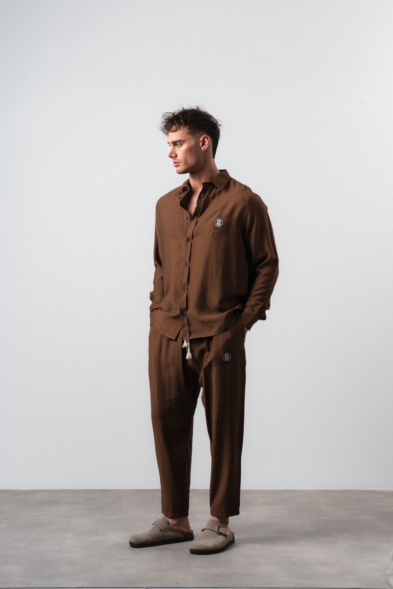 RESPIRE Men's Linen Oversize Shirt and Pants Suit, Coffee - Image 2