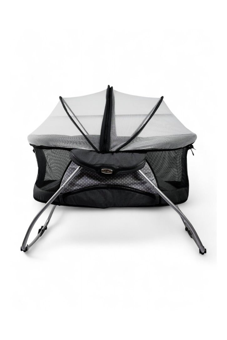 Petit bebe Baby Cot Bed premuim forme dotted - Image 2