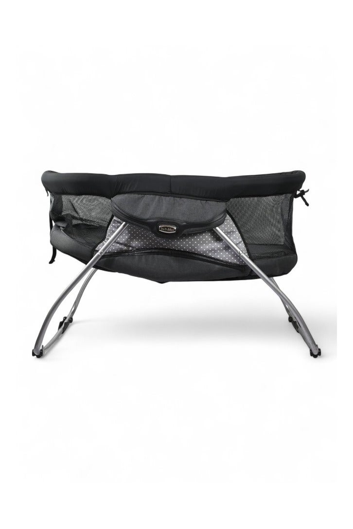 Petit bebe Baby Cot Bed premuim forme dotted - Image 4