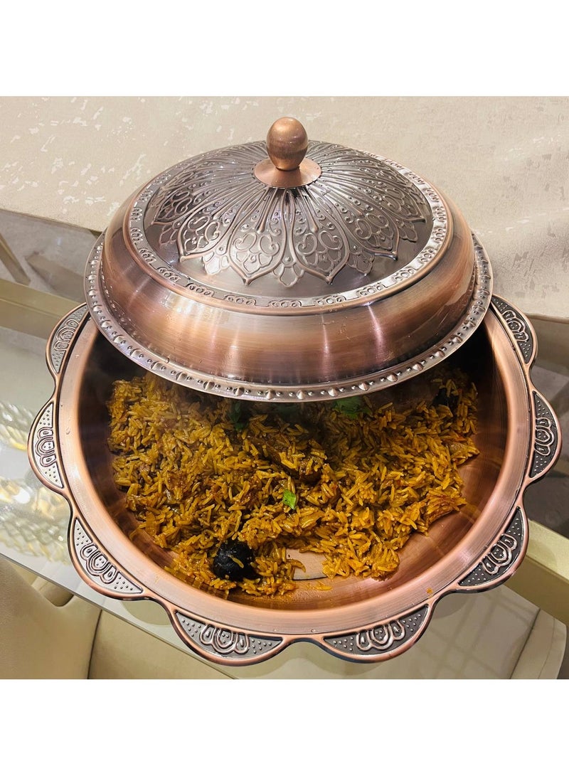 Sauce and service for huge feasts 🐔🦆 A tray with an Arabic copper cover that serves Kabsa, Mandi, pigeons, bananas, and all kinds of hot dishes Kabsa service 🙈 With an Arabic copper cover that serves Kabsa, Mandi, and all kinds of old hot dishes 40 cm 🔥 Imported, high quality.. A distinctive heavy material on your table at any time - Image 2