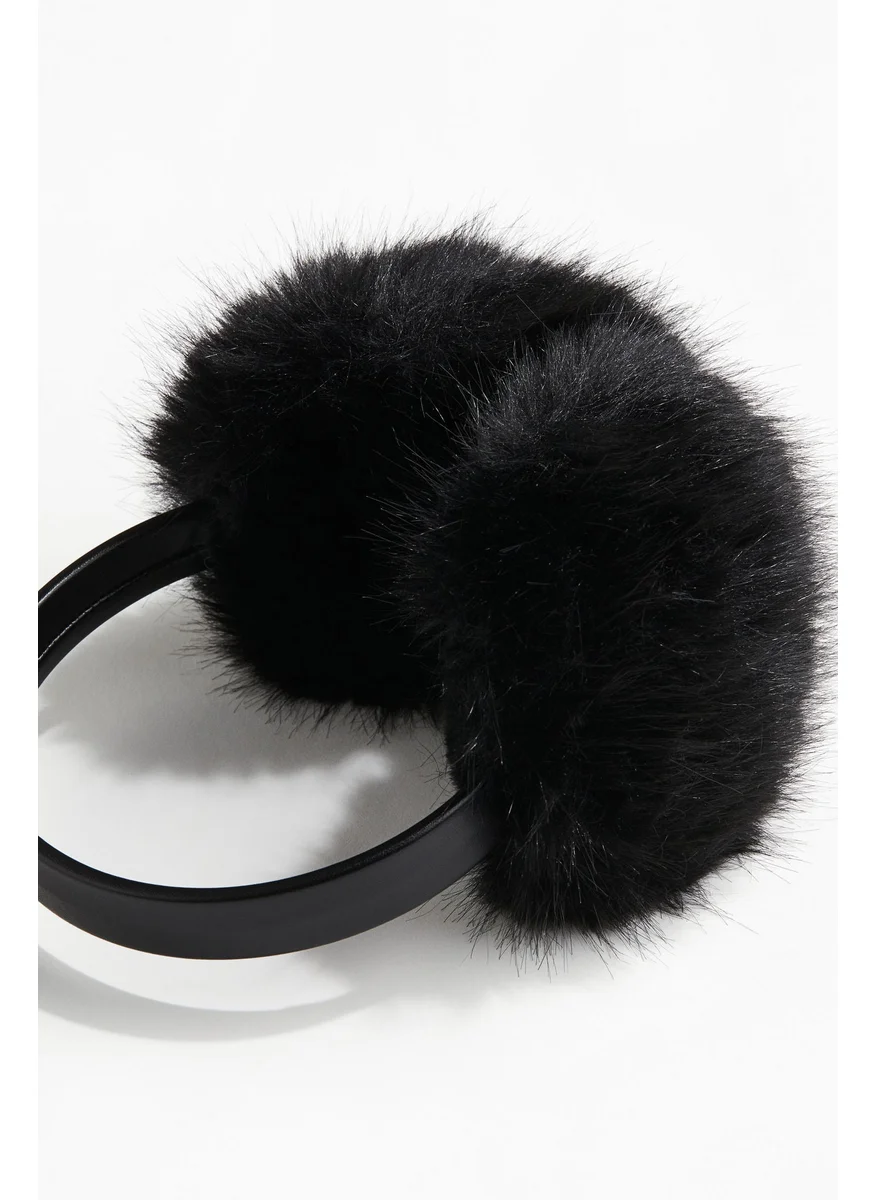 H&M Fluffy Earmuffs