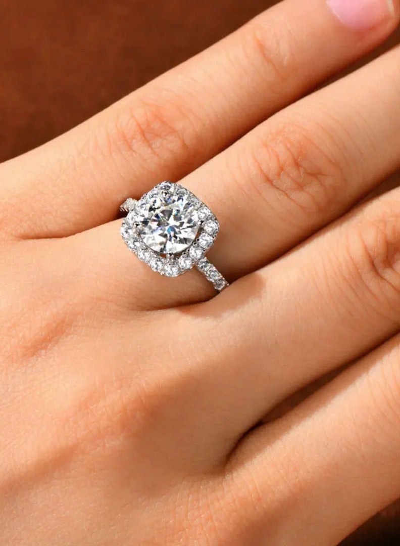 Luxuria White Square Halo Engagement Ring for Women, 2 Carat Cubic Zirconia Wedding Band, Suitable for Anniversary Gift  - Image 2