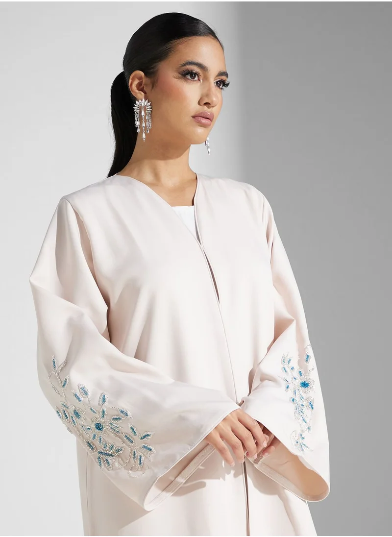 hayas closet Embellished V- Neck Abaya