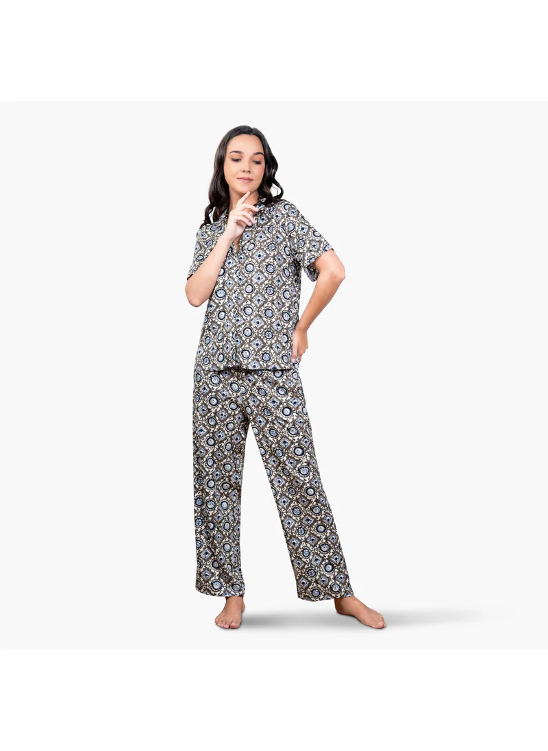 Aadaraya Printed Pyjama Set