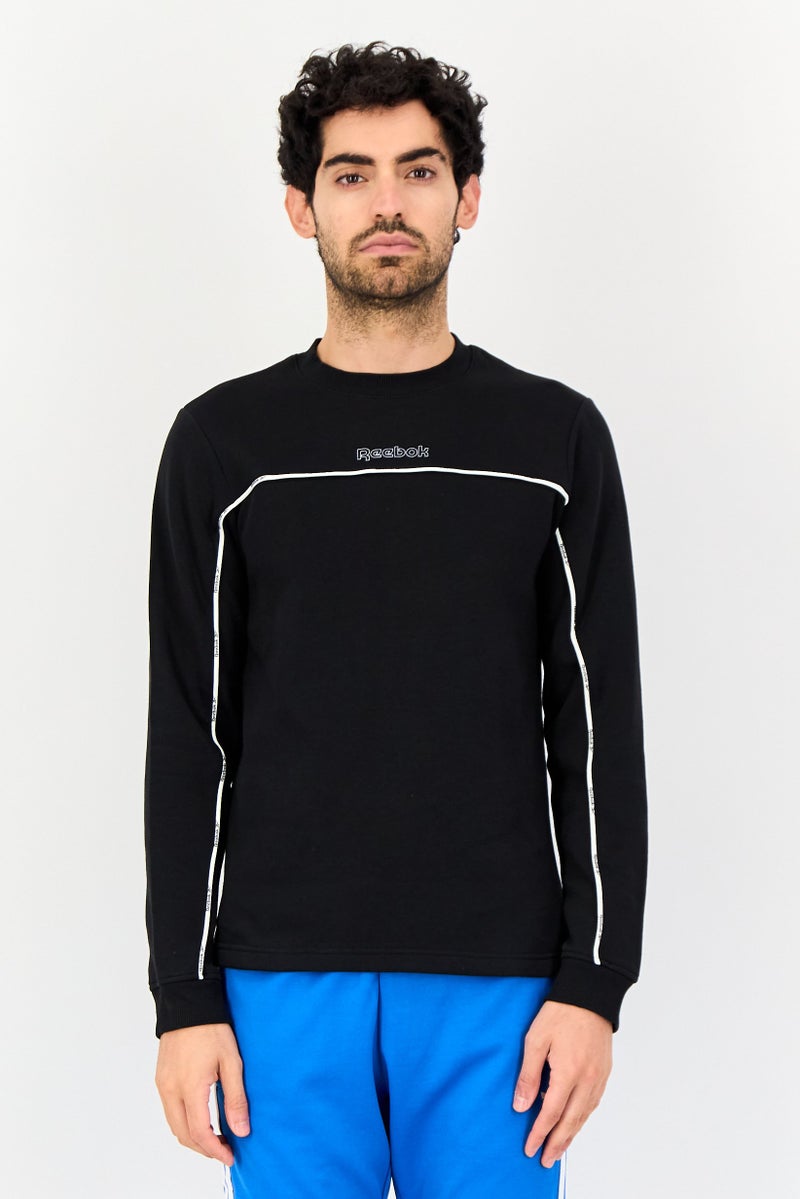 Reebok سويت شيرت رياضي للرجال بأكمام طويلة مناسب للخارج، أسود - Image 1