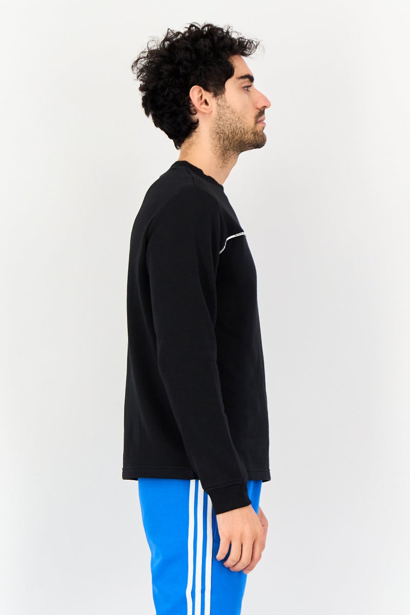 Reebok سويت شيرت رياضي للرجال بأكمام طويلة مناسب للخارج، أسود - Image 2