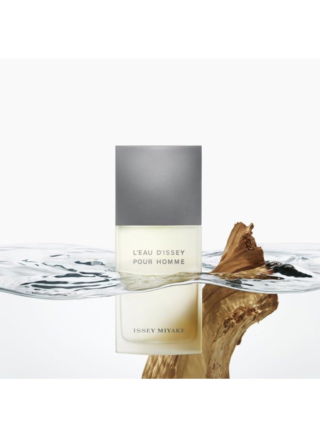ISSEY MIYAKE L'Eau d'Issey Pour Homme Deodorant for Men - Comfortable, Scented Deodorant Stick - With Notes of Yuzu, Nutmeg & Sandalwood - 2.6 oz - Image 5