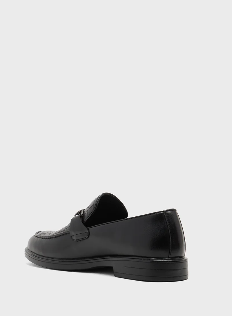 Robert Wood Croc Emboss Formal Slip Ons