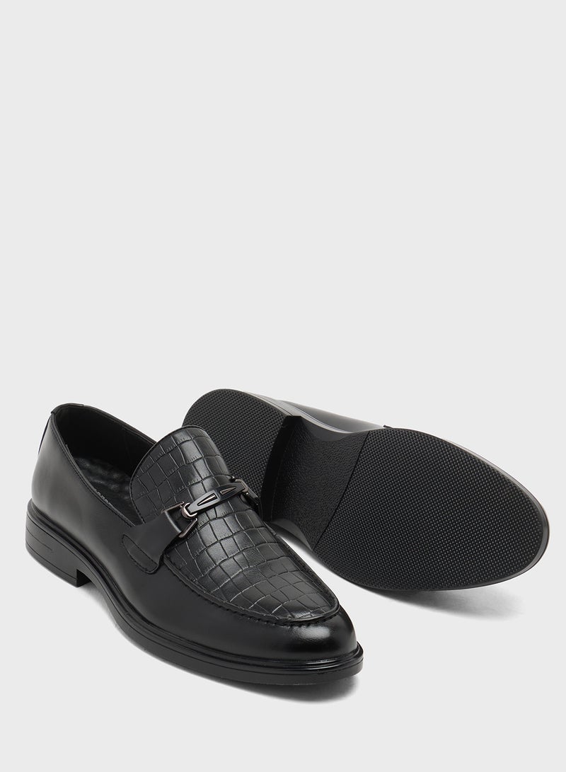Robert Wood Croc Emboss Formal Slip Ons - Image 3