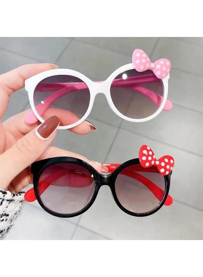 سينت هاوس طقم نظارات أنيقة من قطعتين، مزين بعقدة لامعة | نظارات قطط جميلة، دعامات تصوير لطيفة، نظارات مزخرفة | هدية مثالية للأولاد والبنات (يشمل جراب نظارات)، نظارات شمسية - Image 1