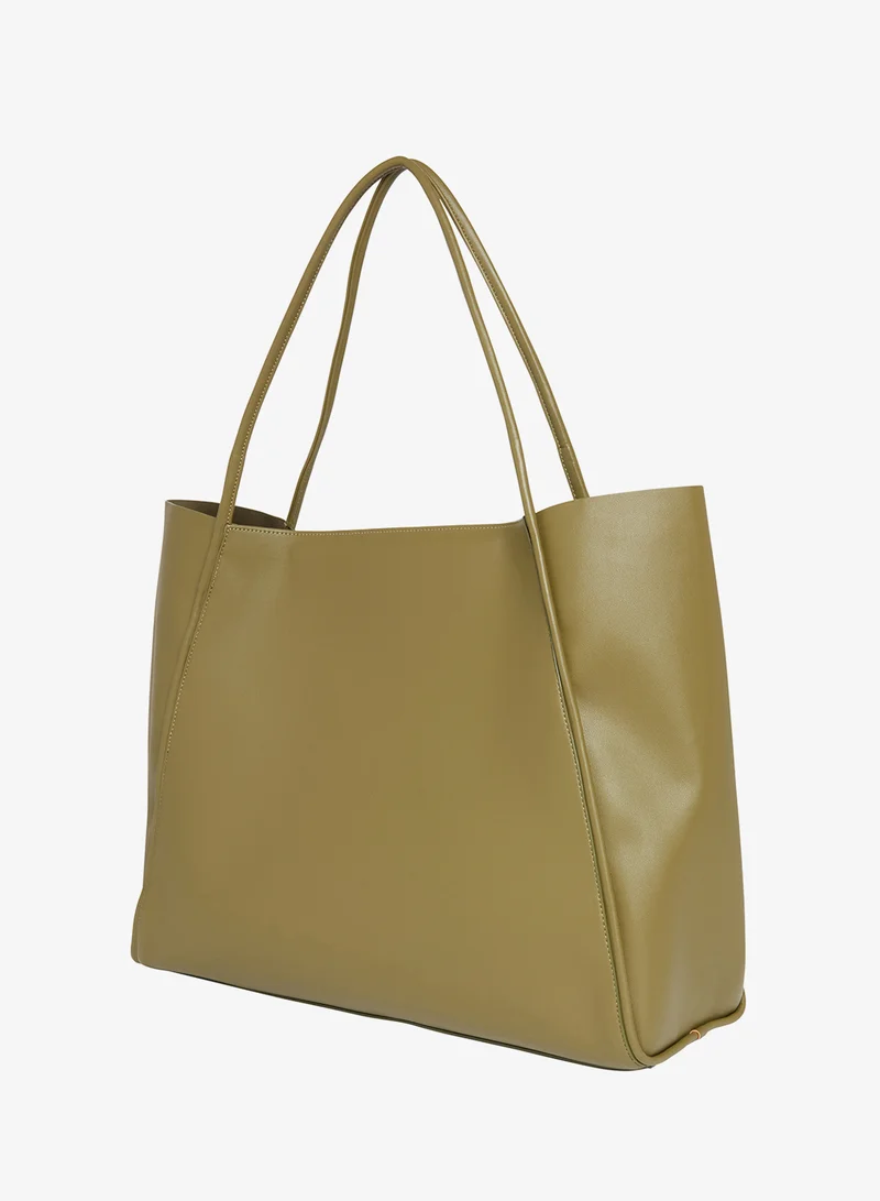 تيد بيكر حقيبة كتف كبيرة فضفاضة بحمالات رفيعة