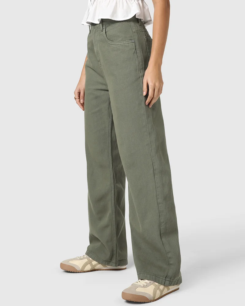 بيواكوف Women's Olive Green Straight Fit Jeans