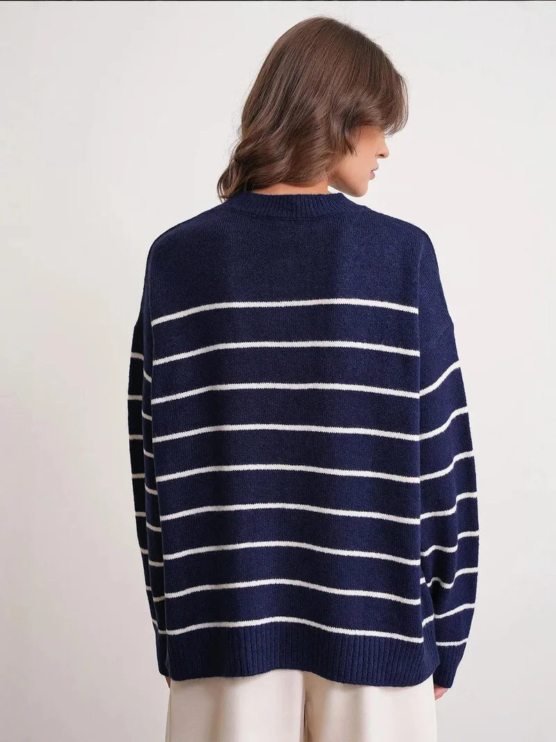 Mixray Navy Blue Striped Crew Neck Relaxed Knit Pullover Sweater for Women | Best Price UAE